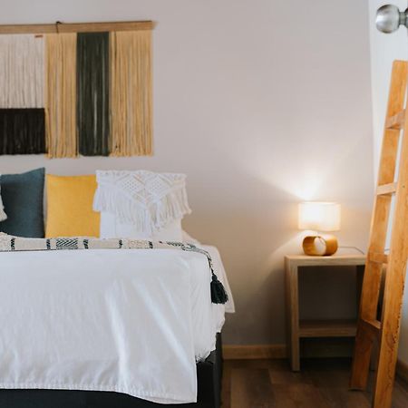 מדיין Luum Casa Hotel Manila מראה חיצוני תמונה