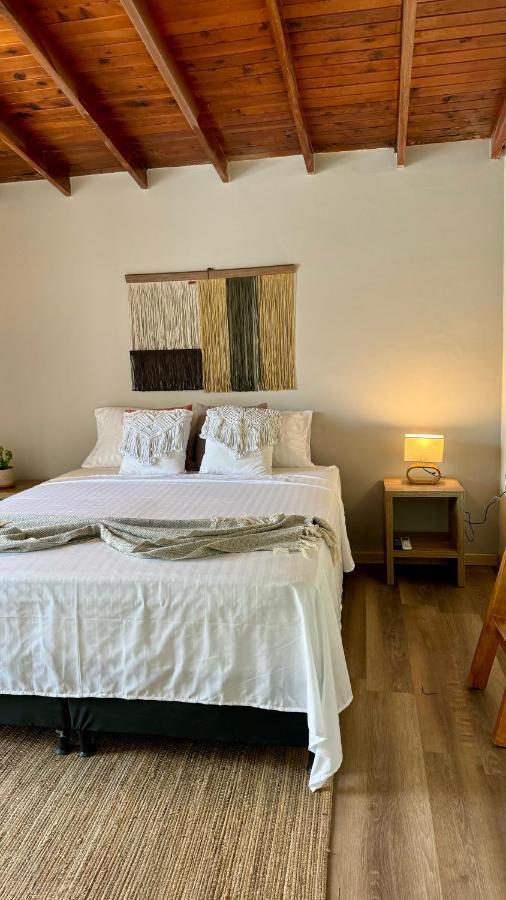 מדיין Luum Casa Hotel Manila מראה חיצוני תמונה